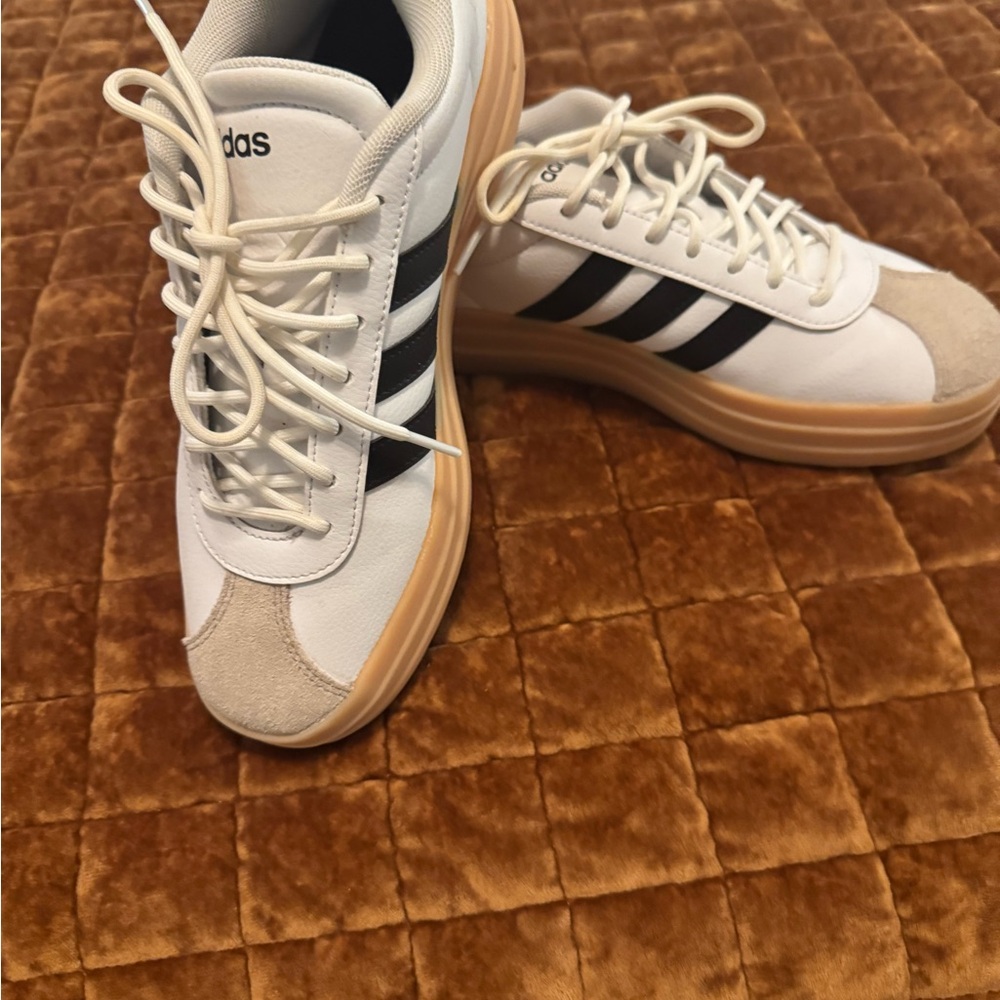 Adidas Women’s White VL Court Bold Sneakers